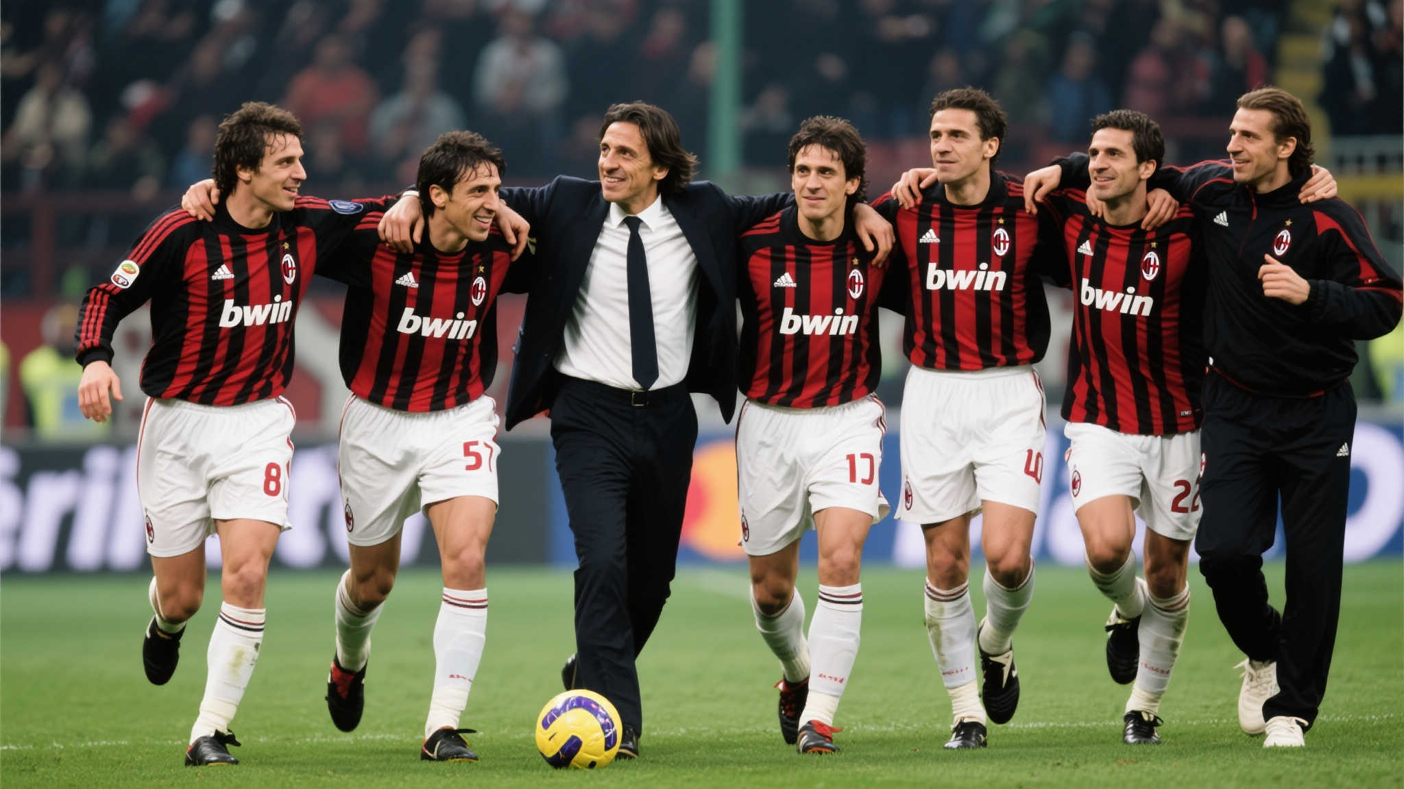 维埃里:没料到小因扎吉以这种方式告别,深感惋惜 再谈及那些年一起奋斗战场的小伙子们,不得不提的是,